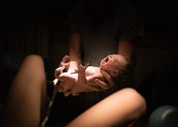 Kejahatan Vaksin Covid19: Cacat Lahir Pada Tikus, Dinyatakan Aman untuk Manusia