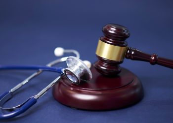 Memanggil Seluruh Rakyat untuk Bergabung dalam Upaya Uji Materiil UU Kesehatan